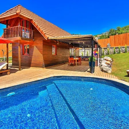 Saribelen Village 3 Bedroom * كالكان