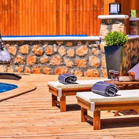 Saribelen Village 3 Bedroom 7910 Villa Kalkan