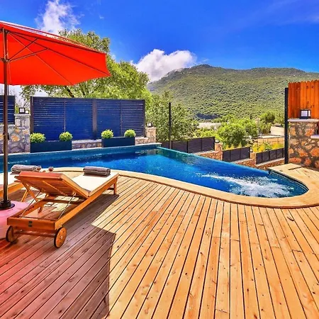 Willa Saribelen Village 3 Bedroom 7910